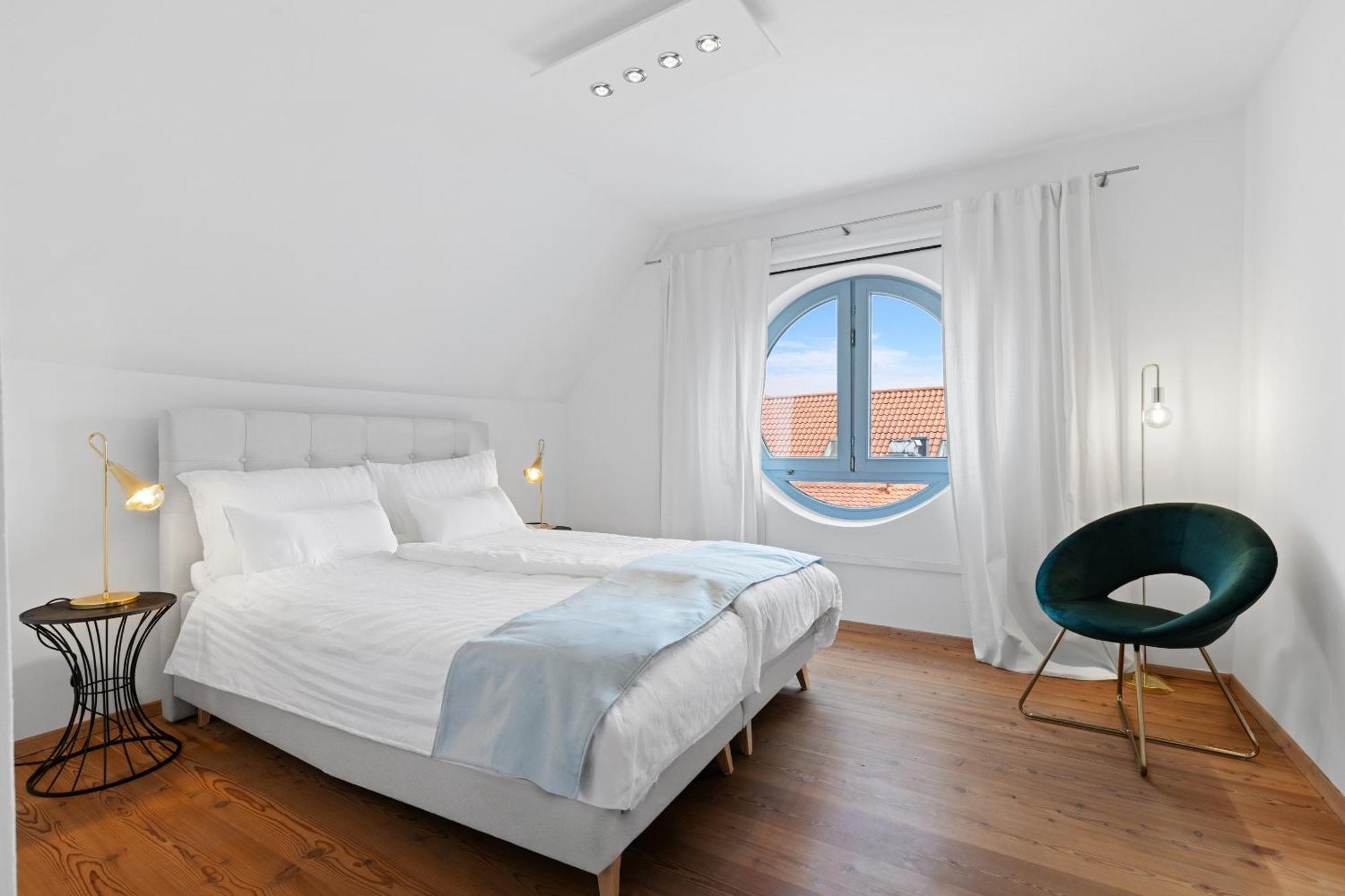 Helloflats - Luxus-Penthouse - Balkon - Parking - Zentrum - Therme - Naehe Flughafen Muc Erding Exterior photo
